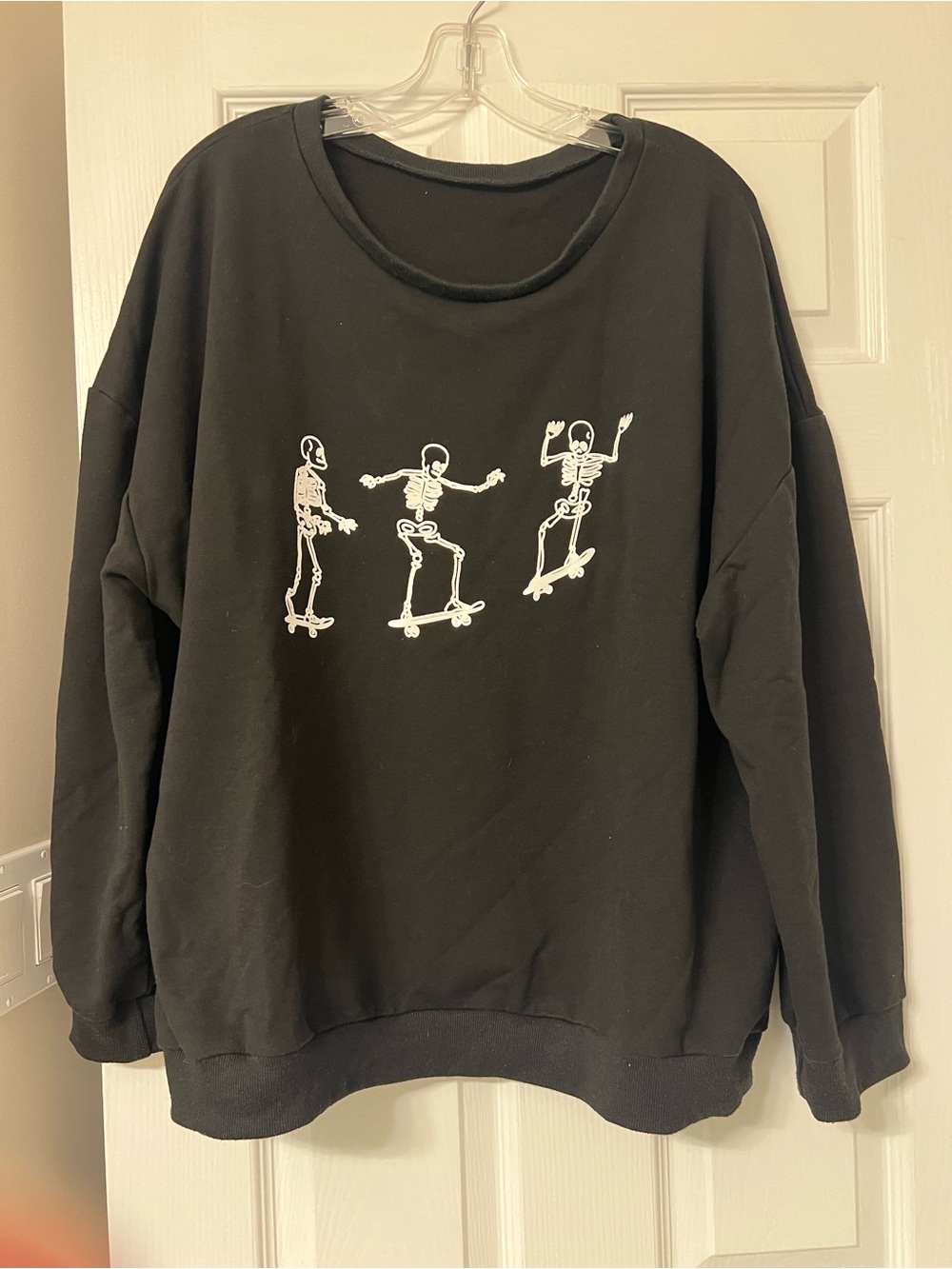 Men's Black Sweatshirt with Skateboard Skeleton Graphic